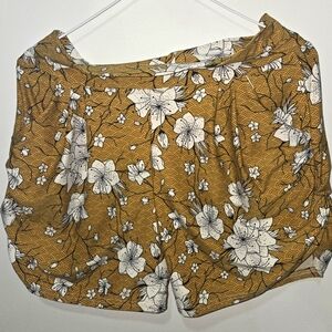 Women's beach shorts XL